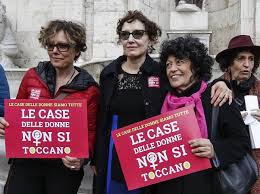 Check spelling or type a new query. Le Case Delle Donne Non Si Toccano Alla Protesta C E Anche Nicoletta Braschi Corriere It