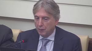 Reducing food losses in developing countries: Simple technological  solutions, complex adoption along supply chains