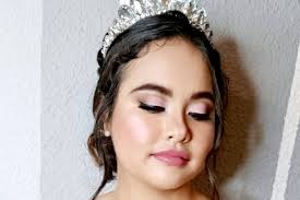 Lili Rubio Makeup