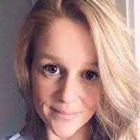 Ashley Robb's Instagram, Twitter & Facebook