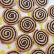 Biscuits Damiers Spirales Ou Marbres Bredele D Alsace La Cuisine D Adeline Recette Biscuit De Noel Bredele Petits Gateaux De Noel