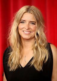 Congratulations 👏🏼🎉 to me fans I just signed a new 2026 contract with  EMMERDALE movis. Only my real fans will say congratulations 🎉👏🏼