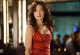 With jason bateman, ryan reynolds, olivia wilde, leslie mann. I Want This Dress Olivia Wilde In The Change Up Olivia Wilde Celebrities Female Women