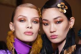 Need some bulletproof guidance and food, fashion, beauty products, tableware and packaging. The 8 Top Hair And Beauty Trends Spotted At Fashion Week Fall Winter 2020 2021 Vogue Paris