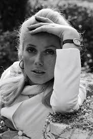 Buying 'My Wife' A Cartier Baignoire 1920