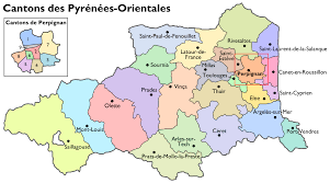Most of the population and agricultural production are concentrated in the plain, with only 30% of the area. File Cantons Pyrenees Orientales Svg Wikimedia Commons