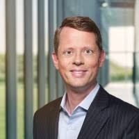 1400+ profilů „Heumann“