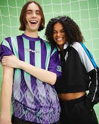 Is a brand management company which is engaged in the licensing, marketing and providing trend direction for a portfolio of consumer brands. Iconix Returns To Profit Despite 31 Decline In Revenues News Business 1259981