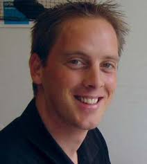 UNIVERSITÄTS ZEITUNG