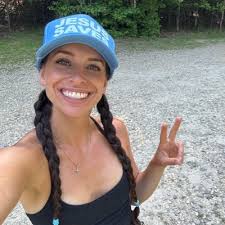 Angelina Grace Ferro (@Angelina_G_F)