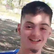 Stream Adrian Valle Velasco music