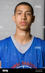 Young teen boy headshot hi-res stock photography and images