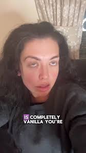 Lola Sharp (@brattobrand)