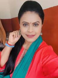 Nanna hosa friend kwid car 🚗 Chamundi bettadalli pooje A Thai ashirvada  ashte 🙏🙏🙏🙏💐💐💐💐💐 Tumba hattiradalli darshana kottu nanna gadi pooje  kuda tumba chanagi aithu abha nemmadi Thanku so much @suved_das__official  and @nameisnaveen3006