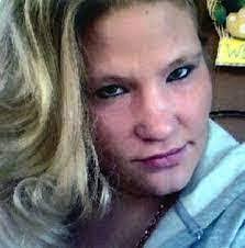 April Robidoux's Instagram, Twitter & Facebook