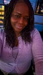 Just popped in to say hey yall heyyyy👋🏽😊