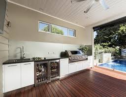 outdoor kitchen cabinets