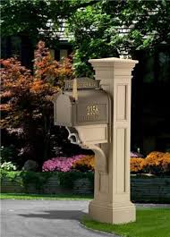 Love This Mailbox Holder You Can Even Add A Solar Light So No One Will Miss The Driveway With Images Mailbox Post Mailbox Makeover Mail Post