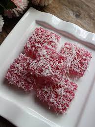 Ada banyak sekali resep kue kukus yang bisa anda coba. Kuih Sagu Versi Kukus Dan Nostalgia Kampung Halaman Azie Kitchen