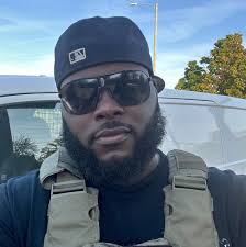 Timothy Easley (@timothy.easley.319) • Facebook