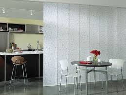 Hunter Douglas Skyline Gliding Window Panels With Wand Separadores De Ambiente Cortinas Separadoras De Ambientes Modernos Separadores De Ambiente