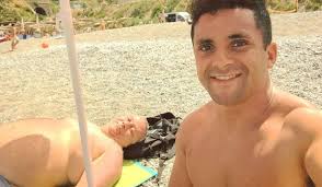 Rugby player reveals he pretended fiance was his godfather, cousin and  uncle!