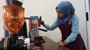 Membicarakan masalah biaya atau harga jiwa toast maka ada 2 pilihan paket kemitraan yang bisa anda pilih. Pecahkan Rekor Muri Kopi Janji Jiwa Buka 700 Gerai Setahun Bisnis Tempo Co