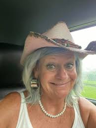 If you can't beat , join it… lol We BRAVED the Rain this morning.. I guess  we're too mean to melt.. 😂😂😂