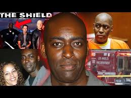 HOOD POLITICS: The Story Of...