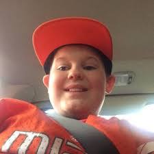 Brayden Summers's Instagram, Twitter & Facebook