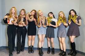 Dia muncul dalam judul serial drama 2021 she would never know dan l.u.c.a.: Zxghksrq 92wdm