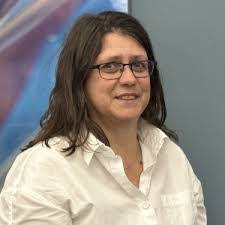 Lauren Crosson's Instagram, Twitter & Facebook