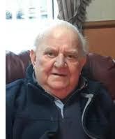 Tommy Linton's Instagram, Twitter & Facebook