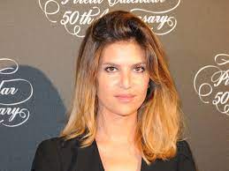 En 2000, elle se marie avec pascal obispo et lui donne un fils, prénommé sean, alors qu'elle est à peine âgée de 18. Isabelle Funaro La Biographie De Isabelle Funaro Avec Gala Fr