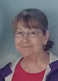 Denise Rondeau's Instagram, Twitter & Facebook