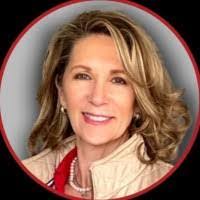 Tracy Sain's Instagram, Twitter & Facebook