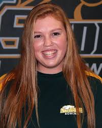 Allie Morin's Instagram, Twitter & Facebook