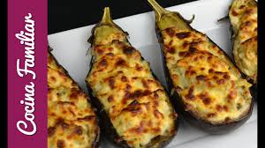 Esta receta de berenjenas a la parmesana, ya lleva los suficientes ingredientes para ser un platazo de por sí y necesitar poco acompañamiento. Como Hacer Berenjenas Rellenas De Pollo Al Horno Paso A Paso Youtube