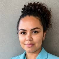 Kim Tadlock's Instagram, Twitter & Facebook