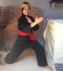 Silat ialah seni bela diri bangsa melayu yang kini diiktiraf dalam akta warisan negara. Bidik Emas Di Malaysia Kbeonline Id