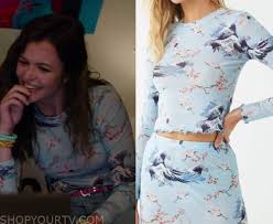 Maxine from ginny and georgia. Ginny And Georgia 1x04 Fashion Clothes Style And Wardrobe Worn On Tv Shows Shop Your Tv