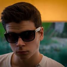 Stream Fernando Moreira . music