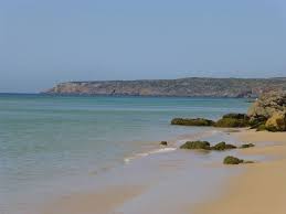 **** dreaming of a holiday on the road between wild cliffs, picturesque villages, fabulous beaches and cities rich in history and art? Le Migliori Spiagge Del Portogallo Una Per Tutti I Gusti Supereva