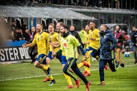 Vm 2014 spelades däremot i brasilien brasilien är ju inte ens inblandad i em så förmodar att du kanske bara blandat. Sverige Fotbolls Vm Fotbolls Vm 2019 Kanadas Bittra Utspel Efter Forlusten Forsta Matchen Spelas Mellan Ryssland Och Lag 2 I Grupp A Torsdag Den 14 Juni Kl 18 00 Lokal Tid Catherynb Lesion