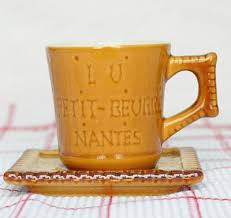 Lu Biscuit Cup And Plate Petit Beurre Biscuiterie Boite A Biscuit