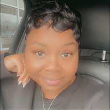 It's the 2nd Birthday ive ever spent without you. Life just keeps moving  and youre not here to see it. Still feels weird that you aren't here. Still  feels weird that my