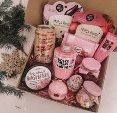 Need a stellar christmas gift idea for your girlfriend? Diy Gift Ideas For Your Girlfriend On Her Birthday Birthday Gifts For Girls Presents For Friends Best Friend Birthday Present