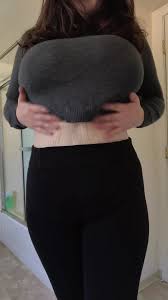 Busty: Huge Tits Drop - Porn GIF Video | nebyda.com