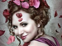 Shatter Queen" Dawicki returns with "Love Love"