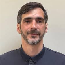 I had my first ever standing ovation at the @theopenuniversity  headquarters, and for me it felt like the warmest welcome Home. I had an  absolutely fantastic day and I am still buzzing.